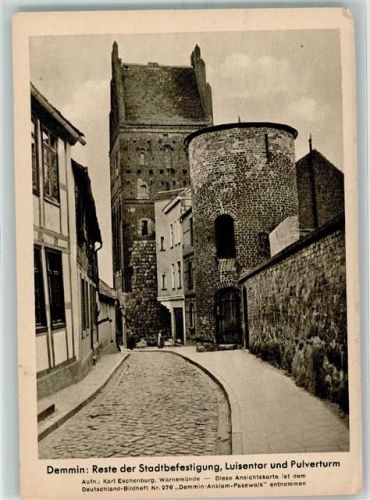Demmin Stadtbefestigungen Luisentor Pulverturm