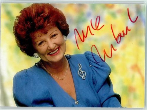 Marie Luise Nikuta - Autogramm