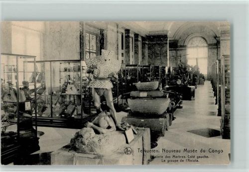 Tervuren Noveau Musée du Congo Galerie des Marbres Côté gauche Le groupe de l'Aniota