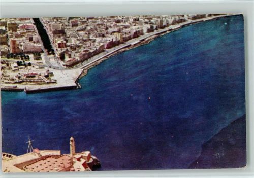 Havanna Vista Aérea de la entrada del Purto de la Habana y Paseo del Malecón Air view of the entrance to Havana Harbor and Malecon Drive