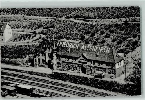 Lorch Sektkellerei Friedrich Altenkirch Bahnlinie LKW-Anhänger