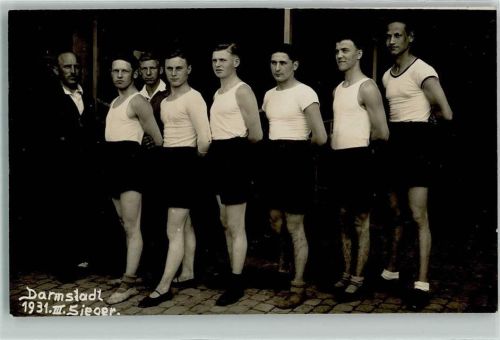 Darmstadt 1931 3. Sieger Gruppenfoto Turner Turnfest?