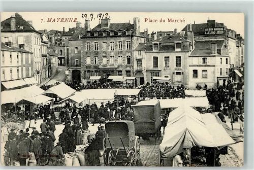 53100 Mayenne 1913 - Place du Marche Marktszene