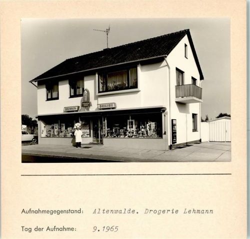 Altenwalde Foto montiert auf Karton Drogerie Lehmann Brunnen-Drogerie