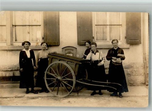 Wyhlen 1918 Postbotinnen Lieferwagen Gruppenfoto Foto AK