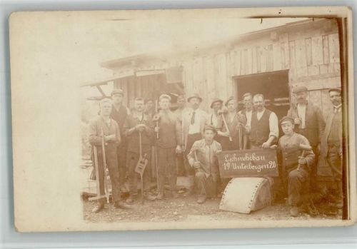Unterbergen Foto AK Gruppenaufnahme Lechwerkbau Unterbergen 1920 Ort handschriftlich