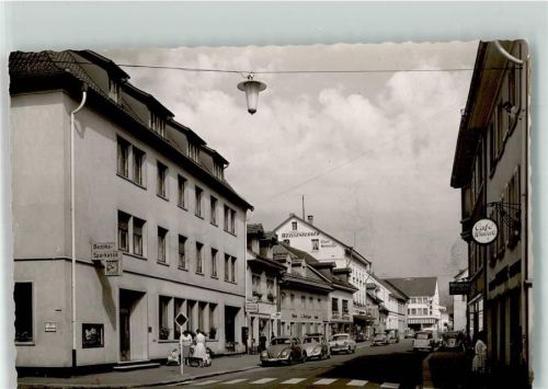 Wehr Hauptstraße mit Bezirkssparkasse VW Käfer