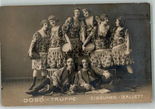 Dobo-Truppe Zigeuner Ballett in Tracht Zigeuner