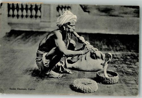 Colombo 1927 Tracht Schlangenbeschwörer