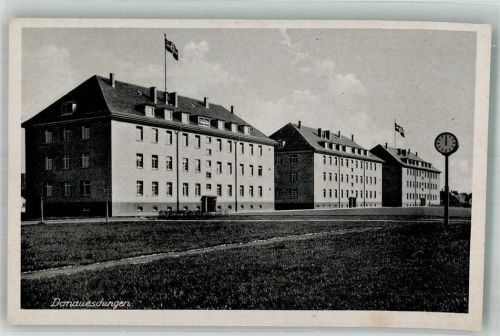 Donaueschingen Kaserne Hakenkreuzfahnen