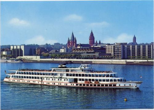 um 1995 Mainz am Rhein, Rheinufer, Rathaus, Dom, Rheingoldhalle, Hilton,Johann Hinkel AKU2