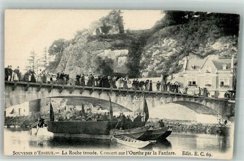 Esneux Concert sur l´Ourthe par la Fanfare
