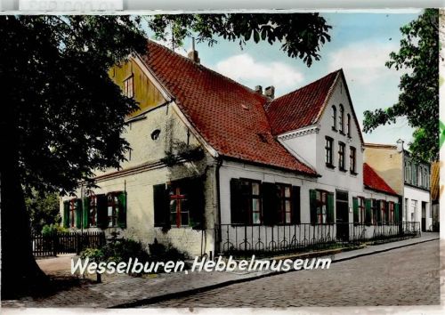 Wesselburen Hebbelmuseum, Klappläden, Koppfsteinpflaster