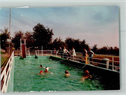 Sievershausen Schwimmbecken Rutsche