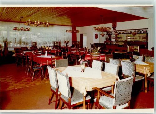 Schwarzbach Pension Innenaufnahme Gastraum mit BAr