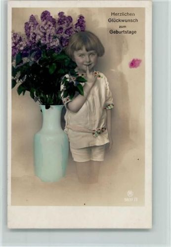 Flieder in der Bodenvase und einem Mädchen - Karte mit Fleck-