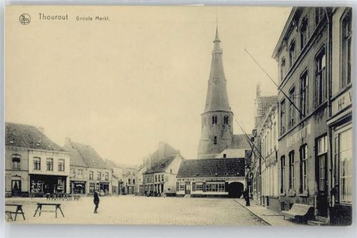 Thourout Groote Markt, Kirche AKU2