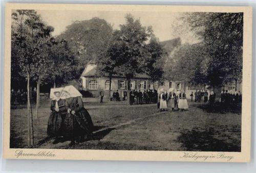 Burg Spreewald, Trachten, Kirche