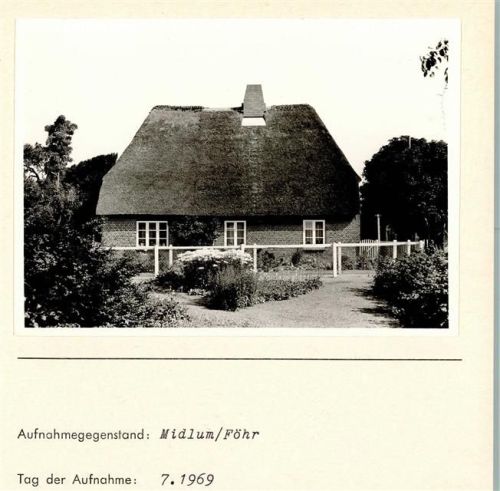 25938 W2270 Midlum , Föhr FOTO KEINE AK Ortsansicht Foto montiert auf Karton