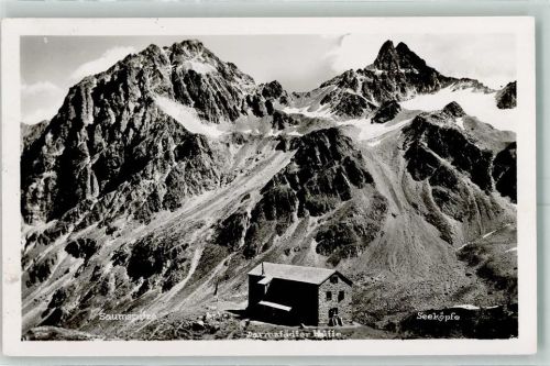Darmstädter Hütte Beschreibung aufgeklebt