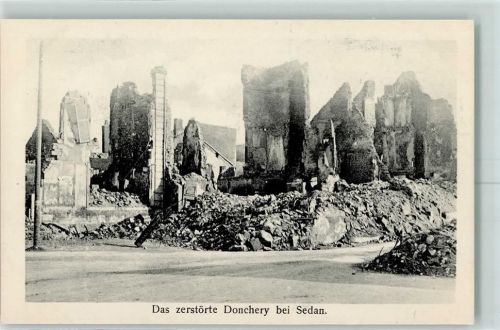 Sedan WK I zerstörte Gebäude Donchery