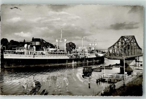 Rendsburg Drehbrücke Tanker