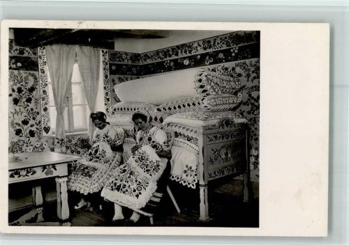 Kalocza - Paradezimmer - Handarbeiten AK Motiv Ungarn 1938 Foto AK