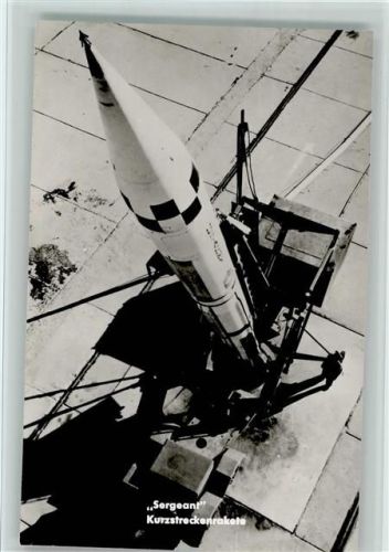 Waffen - Kurzstreckenrakete - sehr gute Erhaltung