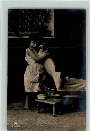1907 Serie 913-4 Kinder, Hund in der Badewanne waschen