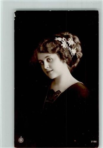 Nr. 2186 Frauenschönheit mit Haarschmuck, Haarmode, gute Erhaltung NPG Foto AK