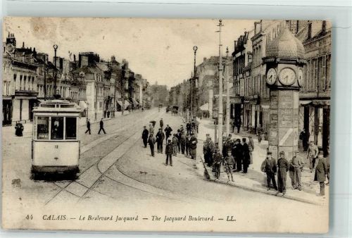 Calais le Boulevard Jacquard Straßenbahn
