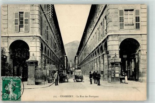 73000 Chambery 1909 - la Rue des Portiques Emailleschild Maggi