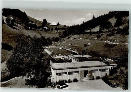 Gütenbach Schwimmbad Auto Oldtimer