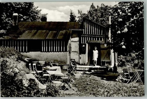 59964 W5789 Deifeld Foto AK Heidehaus Zur Heidekönigin Garten