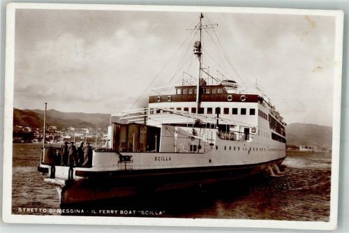 98100 Messina Foto AK Eisenbahn- Fähre Scilla