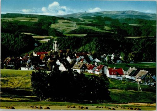 St. Märgen Gesamtansicht Blick zum Feldberg