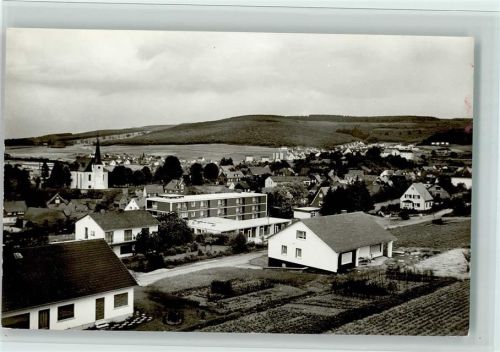 Burbach Ortsansicht Schule Kirche