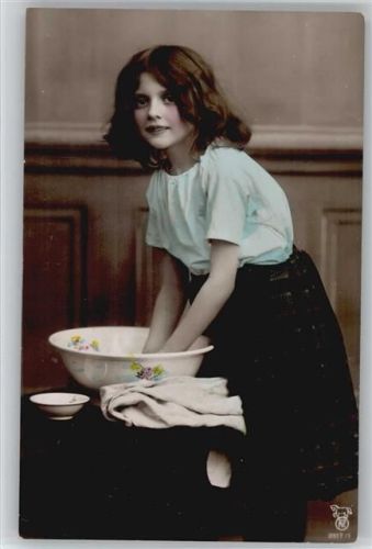 Seifenschale - Waschschüssel - oto AK 1907 - Waschfrau