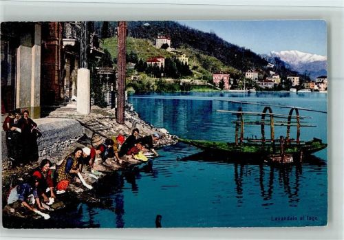 Lugano Calprino Viele Frauen am Lavandaie al Lago Waschfrau