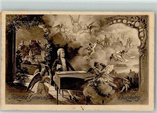 Mozart Gemeinde Salzburg - Mozart komponiert am Klavier- Engel und Amor in den Wolken auf dem Klavier