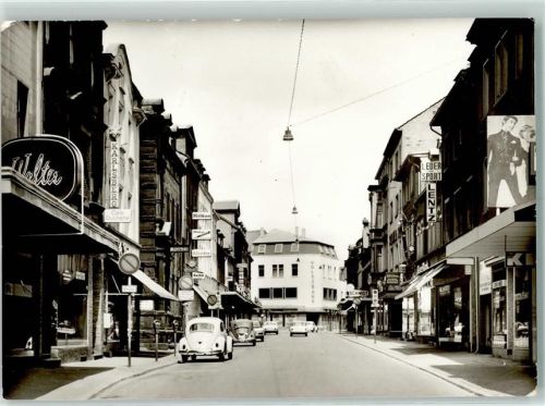 Völklingen Poststraße VW-Käfer Rückseite mit Kleberesten bzw Abschürfungen