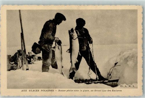 Angeln Eisangeln - Aux Glaces Polaires - Bonne peche sous la glace, au Grand Lac des Esclaves