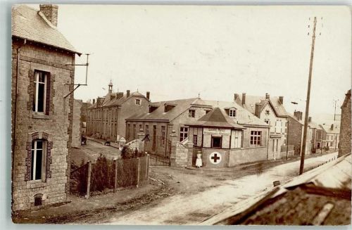 77450 Montry 1918 Privatfoto AK Lazarett Rotes Kreuz