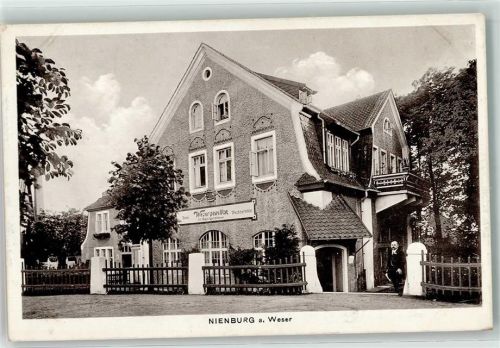 Nienburg Gasthaus Weserpavillon Mann