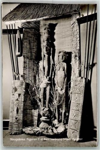 Port Moresby Foto AK Figuren f.d.Beschwörung böser Geister Papua-Neuguinea