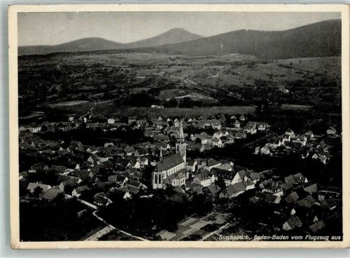 Sinzheim 1933 Fliegeraufnahme des Ortes mit der Martinskirche Original aufmontierte Verlagsmusterkarte
