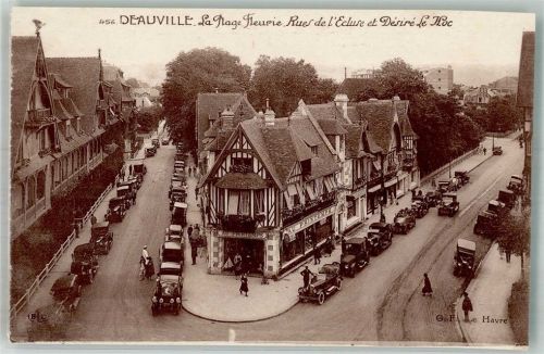 Deauville Auto Geschäft Rues de l´Ecluse Desire le Hoc