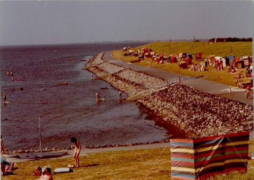 Vollerwiek Am grünen Badestrand