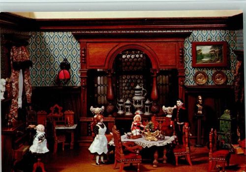 Kommern Puppenstube mit Berliner Wohnzimmer um 1890