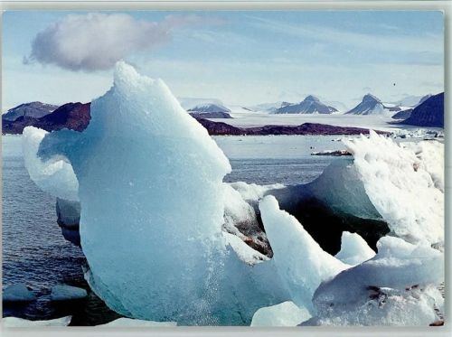 Svalbard Eisskulpturen im Kongsfjord